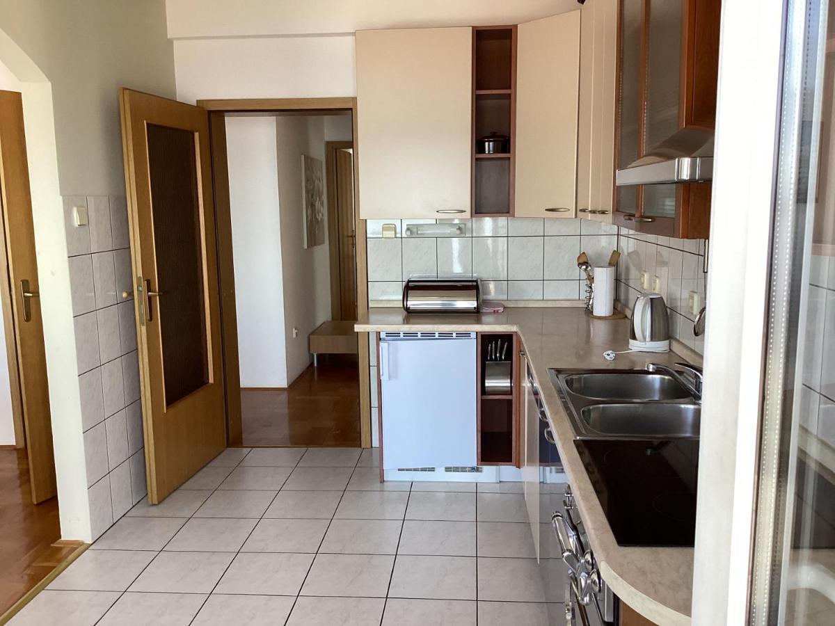 Apartman Brankica Crikvenica Exterior foto