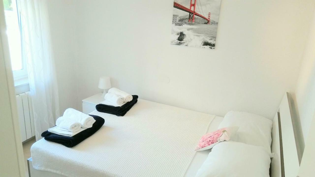 Apartman Brankica Crikvenica Exterior foto